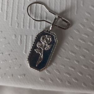 Melanie Auld Rose Pendant